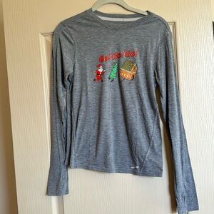 Brooks Running women’s holiday shirt